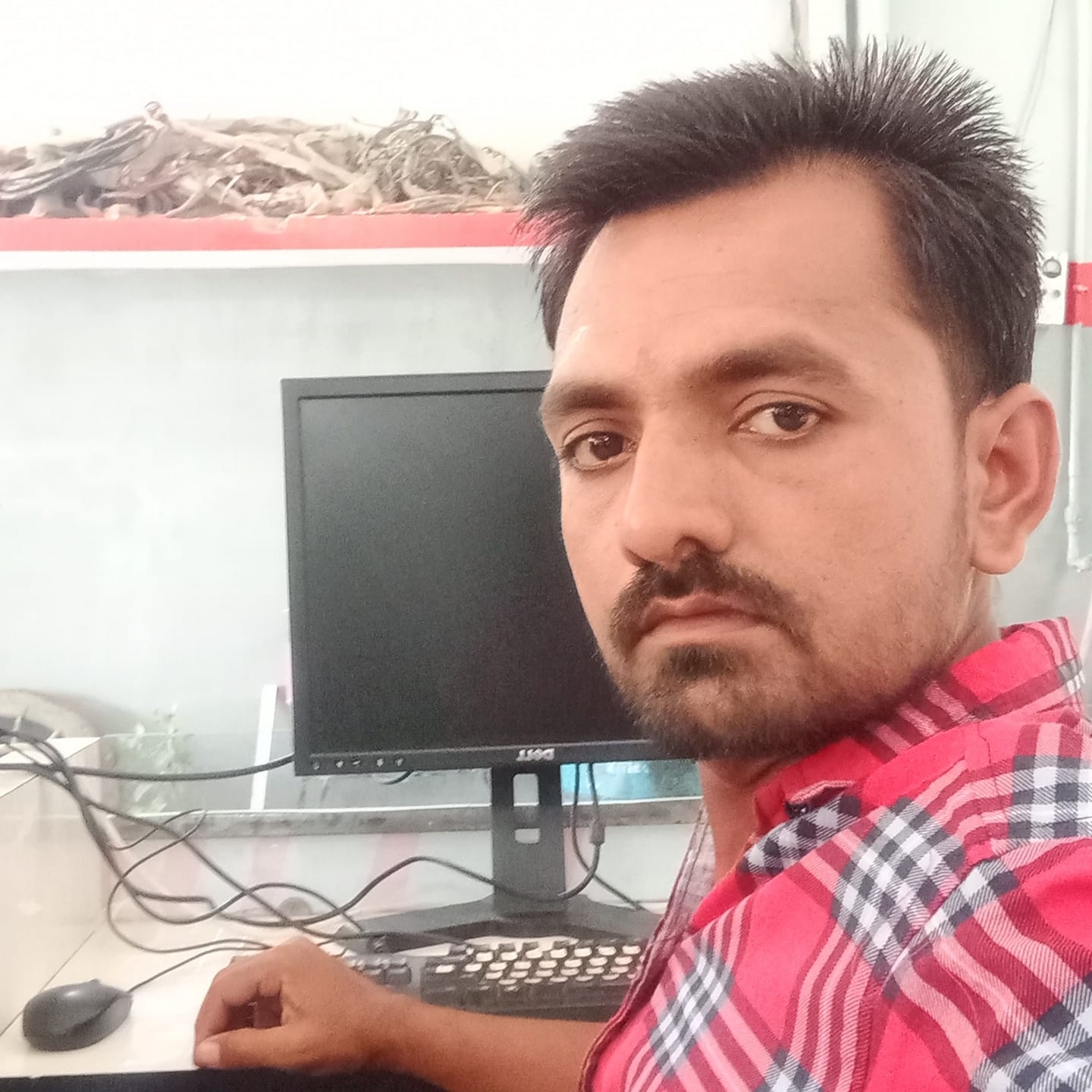 Gurjar Shivakant Patel-Freelancer in Gadarwara,India