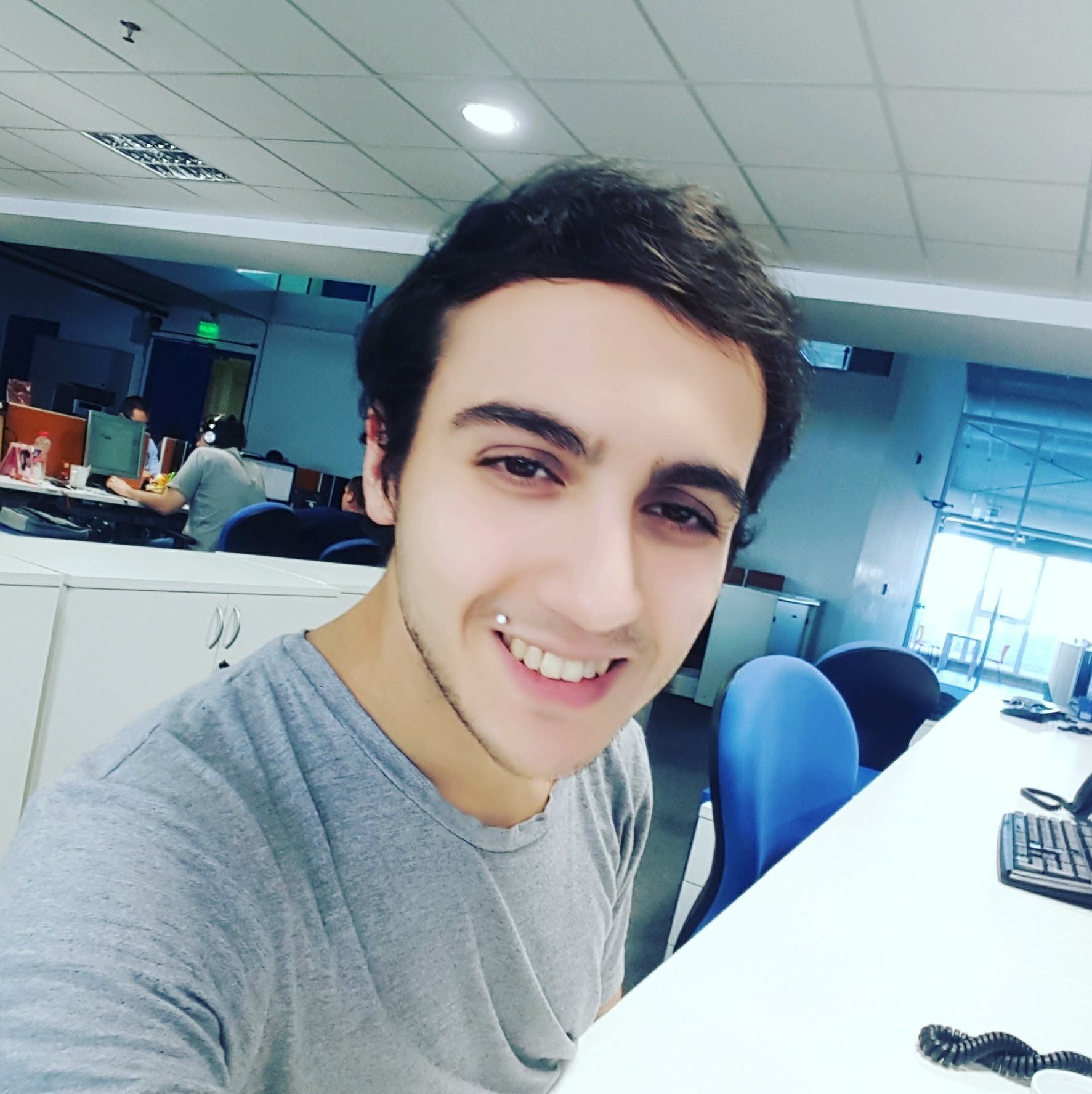 Agustín Yarrus-Freelancer in ACC,Argentina