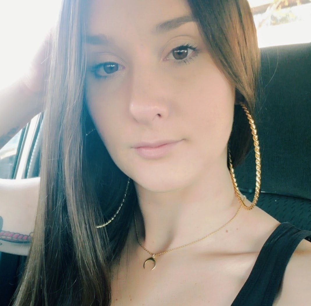 Jasmine Faber-Freelancer in ,USA