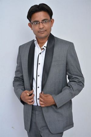 Niraj Prajapati-Freelancer in Mumbai,India