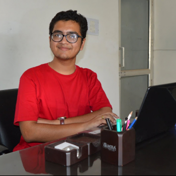 Shiv-Freelancer in ,India