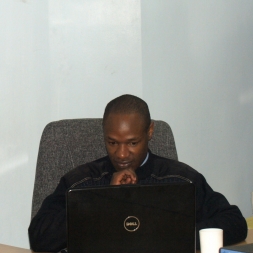Edwin Apamo-Freelancer in ,Kenya