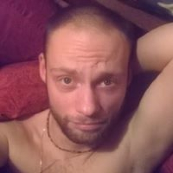 ခင်ညွန့်၊ ဗိုလ်ချုပ်ကြီး-Freelancer in Moscow,Russian Federation