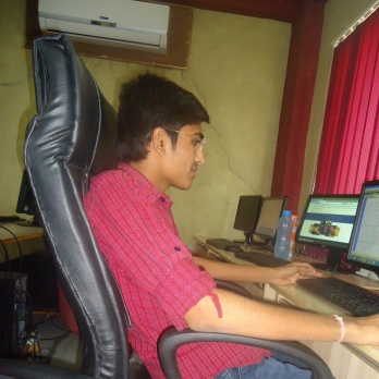 Hardik Savani-Freelancer in Ahmedabad,India
