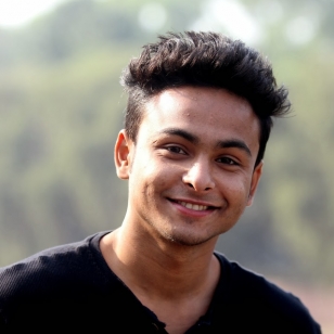 Yuvraj Gohil-Freelancer in Rajkot,India