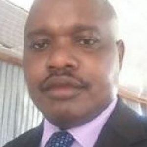John Mwanzui
