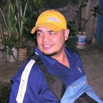Cris Gadacho-Freelancer in Commonwealth,Philippines