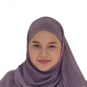 Nisrina Roslan-Freelancer in papar,Malaysia