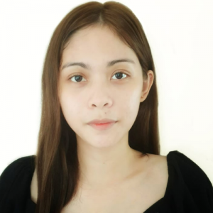 Alyssa May Davalos-Freelancer in Calapan,Philippines