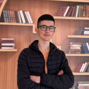 Juri Taullau-Freelancer in Lushnjë,Albania