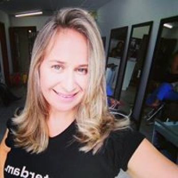 Carmen Moura-Freelancer in Nova Friburgo,Brazil