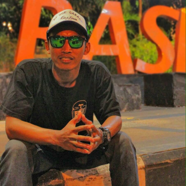 Achmad Hasan As Ari-Freelancer in Gresik,Indonesia