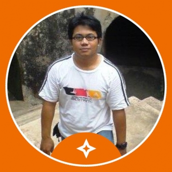 Abdillah Khomeni-Freelancer in ,Indonesia