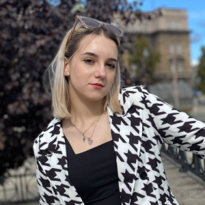 Lola Arsic-Freelancer in Belgrade,Serbia