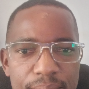 Tendekai Charles Mandisodza-Freelancer in Harare,Zimbabwe