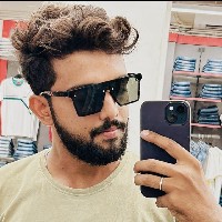 Navneet Yadav-Freelancer in Virar,India