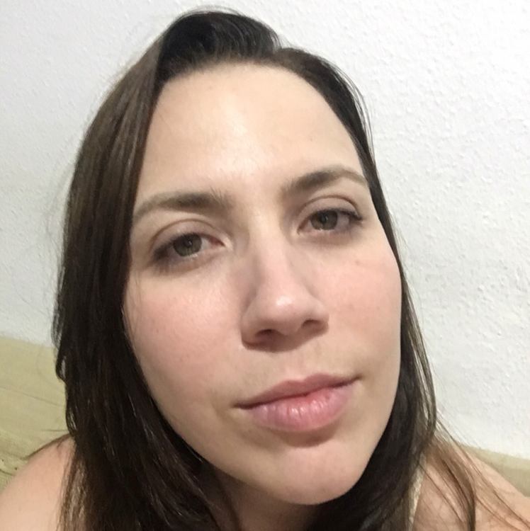 Daisy Nogueira-Freelancer in Niterói,Brazil