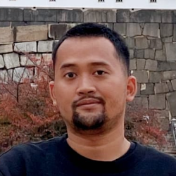 Adho Kurnia-Freelancer in Semarang,Indonesia