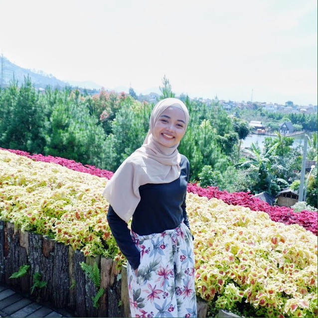 Rizka Fauziah-Freelancer in Batam,Indonesia