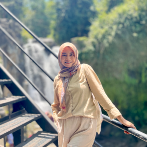 Indah Khotimah-Freelancer in Surabaya,Indonesia