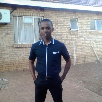 Ogadimile Ntabeng-Freelancer in ,Botswana