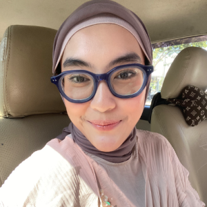 Shabrina Dina-Freelancer in Cirebon,Indonesia