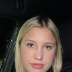 Ambra Ferretti-Freelancer in Collesalvetti,Italy