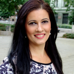 Dora-Freelancer in Budapest,Hungary