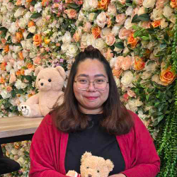 Mon Myat Thu-Freelancer in 11 Ratchaphruek Rd , Bangkok, Middle Part ,10160,Thailand