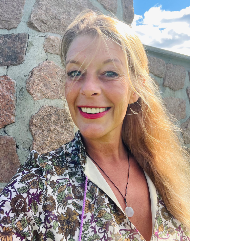Rita Ask-Freelancer in Oslo,Italy