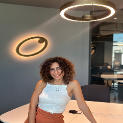 Ceren Acik-Freelancer in Konak,Turkey