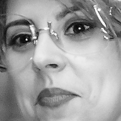 Irina Cristina Tenu-Freelancer in Huși,Romanian