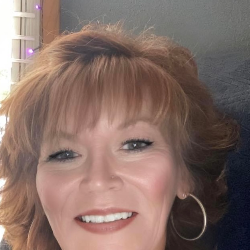 Laurel Hulme-Freelancer in Imperial,USA