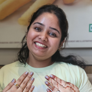 Saloni Ghatalia-Freelancer in Vapi,India