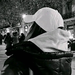 Ilona Nada-Freelancer in France,Algeria