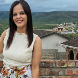 Suzanne Marney-Freelancer in Gqeberha, Uitenhage,South Africa