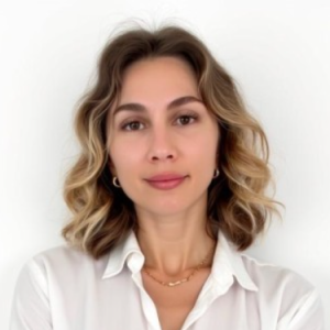 Mallory McWhirter-Freelancer in Toronto,Canada