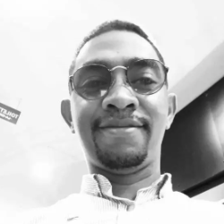 César Rabemanantsoa-Freelancer in Antananarivo Avaradrano,Madagascar