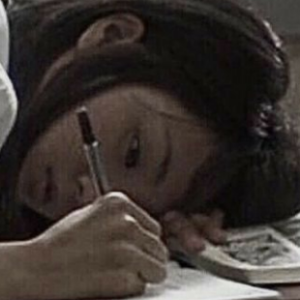 Kim-Freelancer in Lurnea,Australia