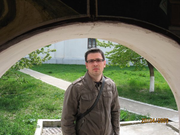 Ionut Bratanov-Freelancer in ,Romanian
