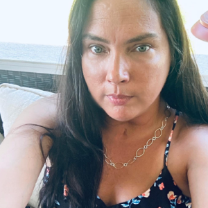 Connie Carr-Freelancer in Hickory Grove Crossroads,USA