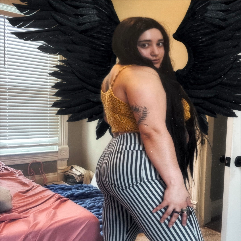 Olivia Reyes-Freelancer in Omaha,USA