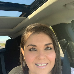 Cecy Paredes-Freelancer in Henderson,USA