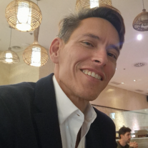 Gustavo Veloz-Freelancer in Madrid,Spain