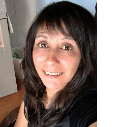 Npamela Díaz Colodrero-Freelancer in Villameri,Spain