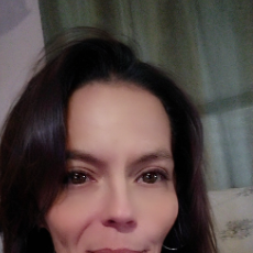 Crystal White-Freelancer in Albright,USA