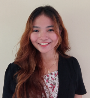 Gyzlyn Bañares-Freelancer in Naga,Philippines