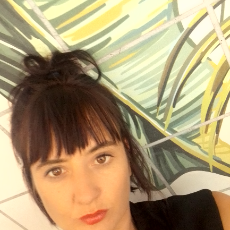 Dominique D'warte-Freelancer in Gansbaai,South Africa