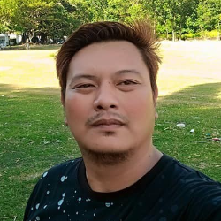 Dennis Santiago-Freelancer in Manila,Philippines