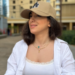 Hosna Joleyni-Freelancer in bangkok,Thailand
